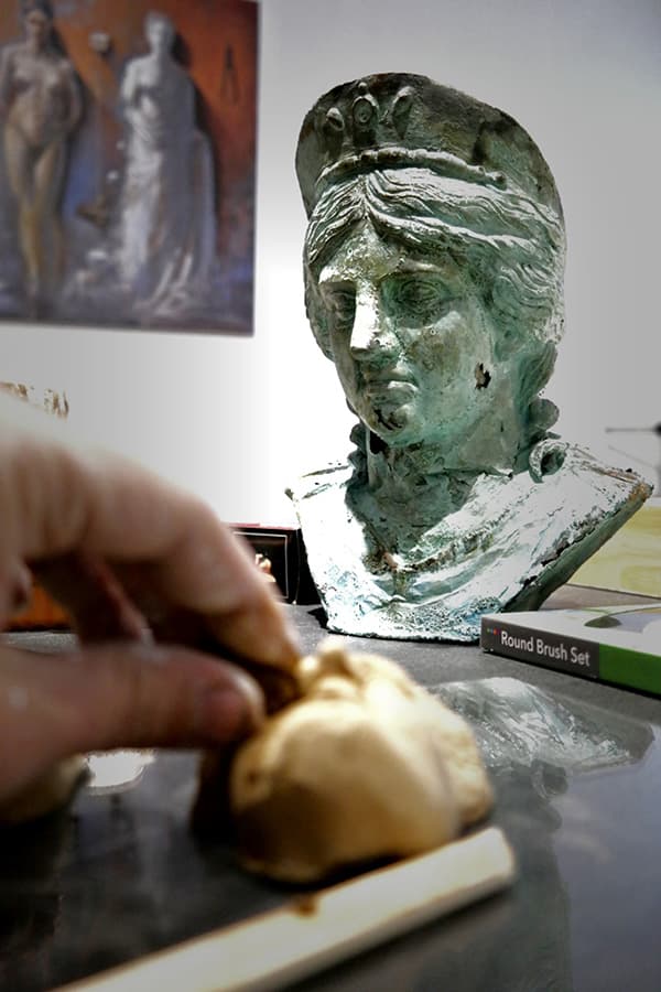 Discover Your Talent in Sculpture An Immersive Ancient Greek Art Experience (4)